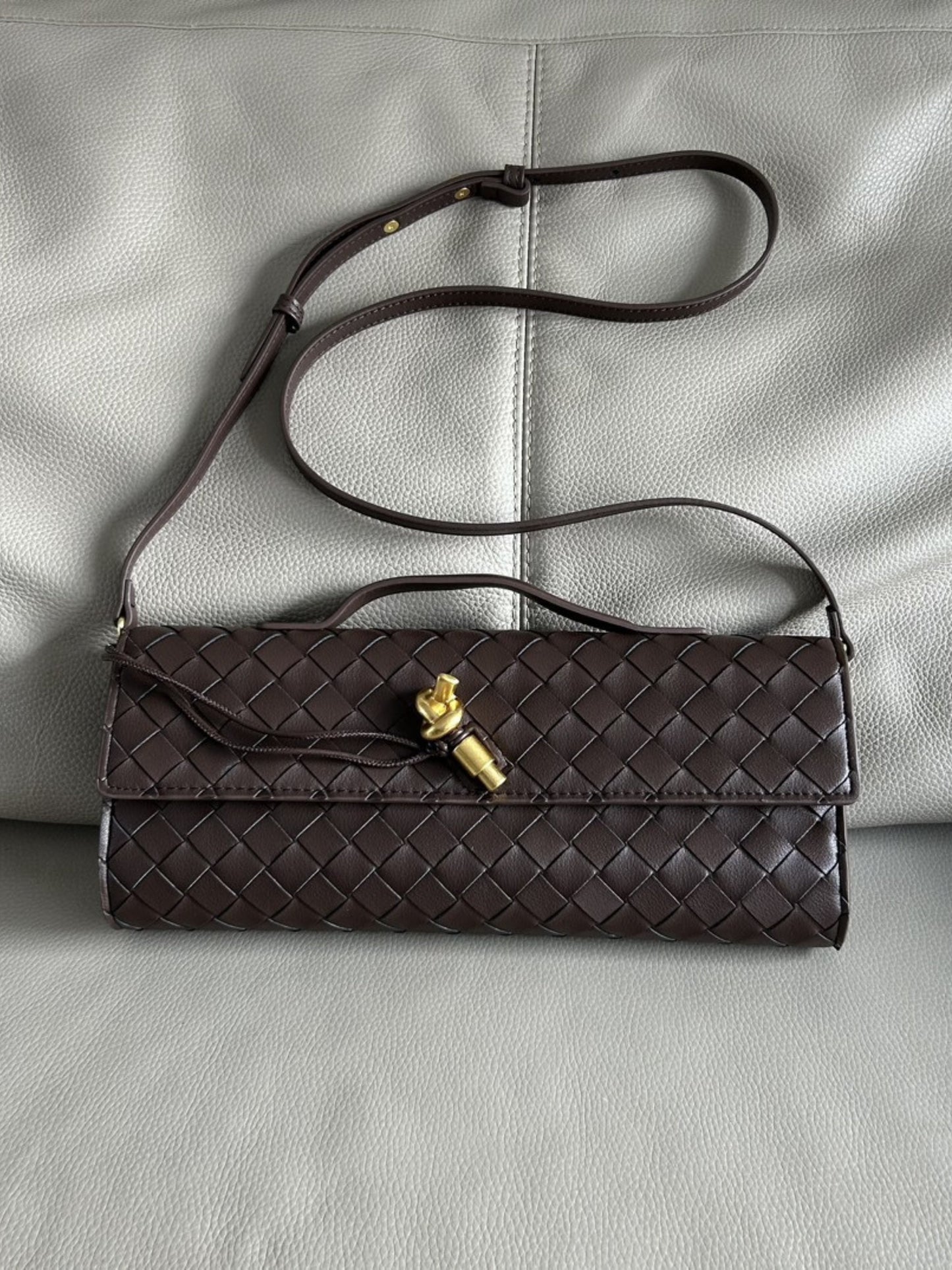 Pochette tressée Anna™